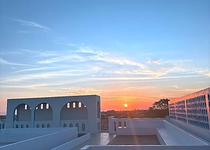 Sunset Paradise Canggu ホテル 2*