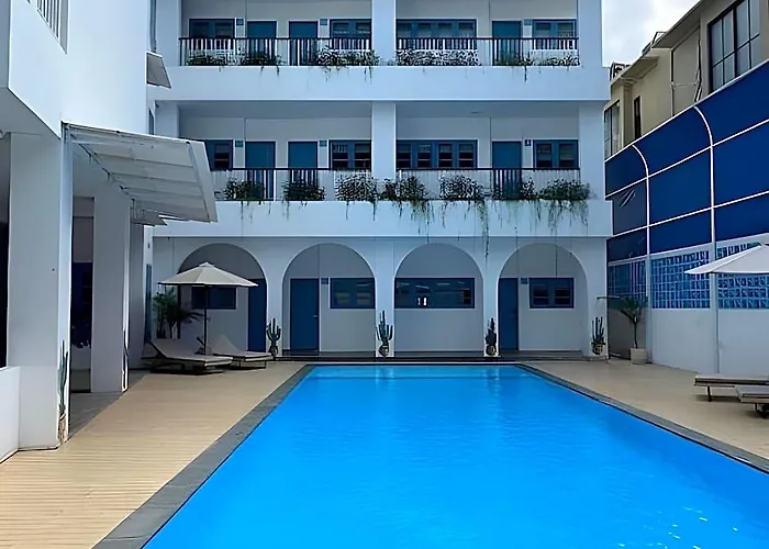 ホテル Sunset Paradise Canggu バリ島
